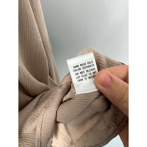 NWOT ruffle collar long sleeve tan on/ off the shoulder blouse with tie detail - Picture 9 of 11